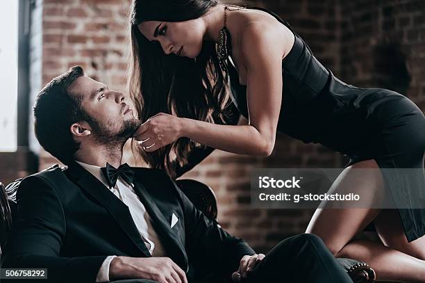 Desató Deseo Foto de stock y más banco de imágenes de Sensualidad - Sensualidad, Hombres, Mujeres