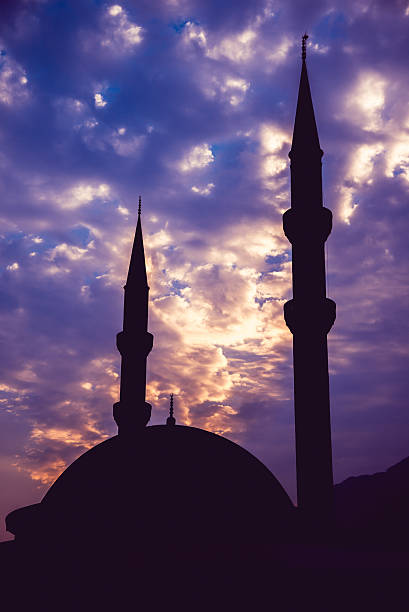 istock Silhouette of a mosque 506791034