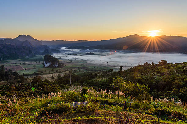 istock Morning mist and mountain At Phu Lang Ka, Phayao, Thailand 506797546