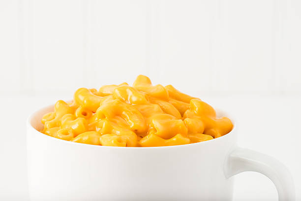 istock Creamy Macaroni and Cheese Closeup 506844804