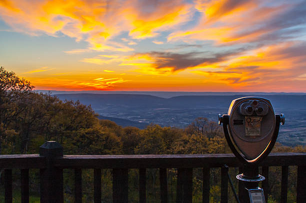 appalachian pôr do sol - shenandoah national park imagens e fotografias de stock