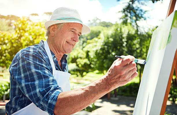 istock Painting in the sunshine 506860820