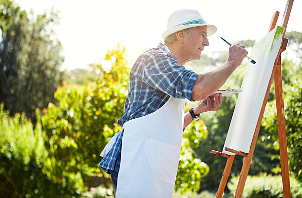 istock Putting his soul onto his canvas 506861012