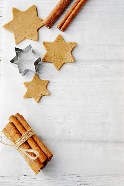istock raw star christmas cookies 506867642