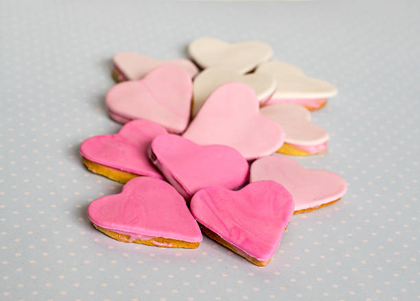istock Pink cookies, heart shape 506900008