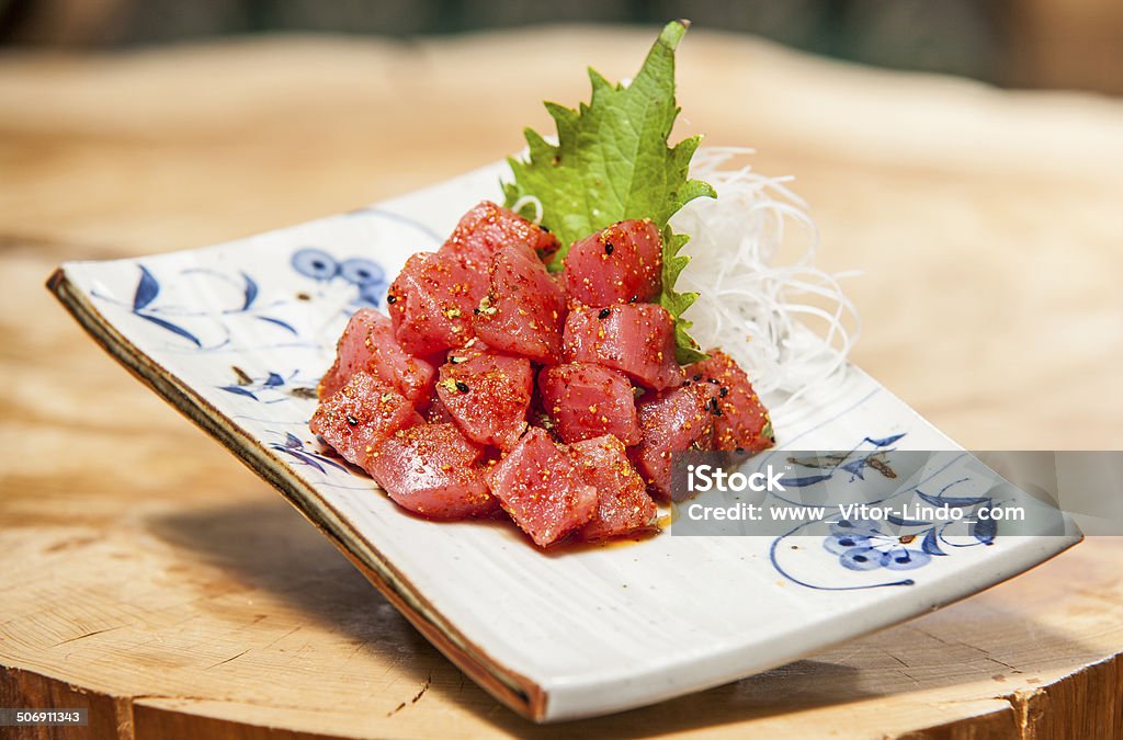 Atún aperitivos japonés de materias primas - Foto de stock de Aperitivo - Plato de comida libre de derechos