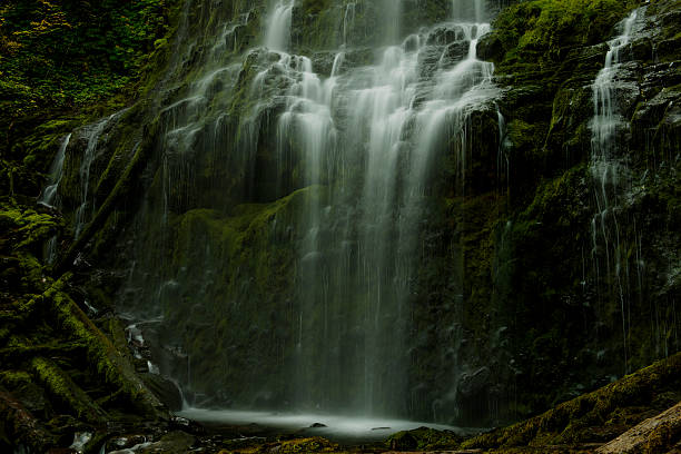 catarata proxy - lower proxy falls - fotografias e filmes do acervo