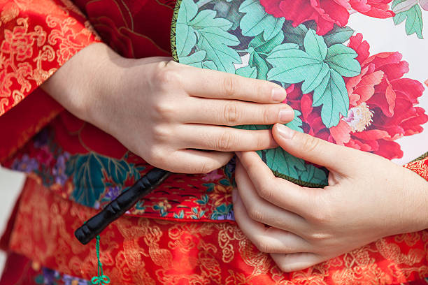 istock Asian bride wedding dress 507027930