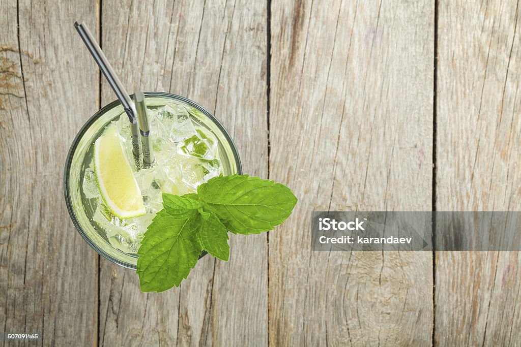 mojito cóctel fresco - Foto de stock de Bebida libre de derechos