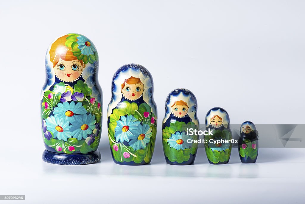 matryoshka isoladas no branco verde - Royalty-free Adulto Foto de stock