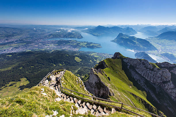 alpi svizzere vista dal monte pilatus, lucerna svizzera - pilatus foto e immagini stock