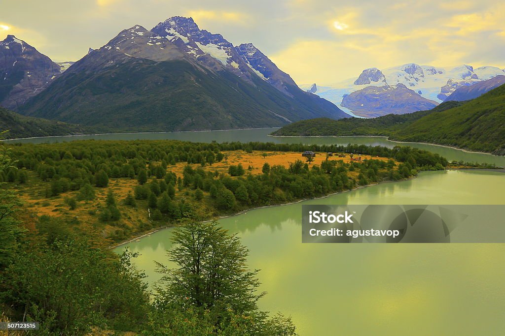 Patagonie soirée & camping Lac Dickson paysage, Torres del Paine, au Chili - Photo de Activité de loisirs libre de droits