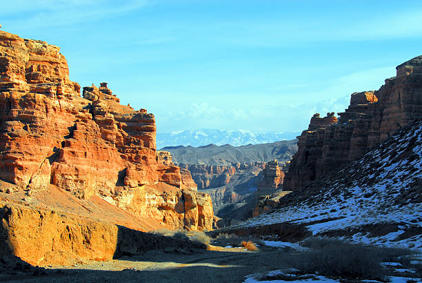 istock Charyn Canyon: Valley of the Castles - gorge 507124923