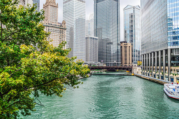 istock Chicago Urban Cityscape along the Chicago River 507150896