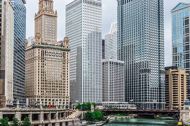 istock Chicago Urban Cityscape along the Chicago River 507170088