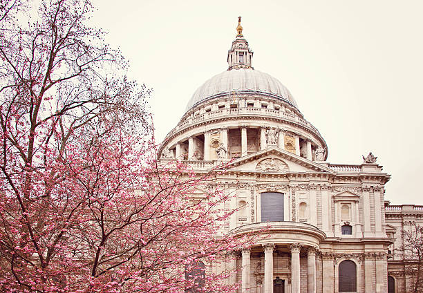 istock St Paul's Cathedral, London 507173610
