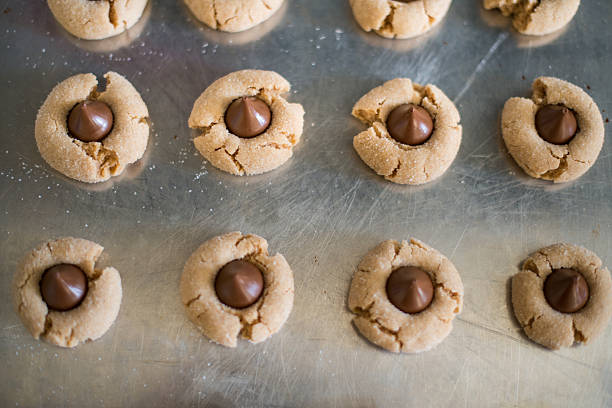 istock Peanut Butter Blossom Cookies 507178320