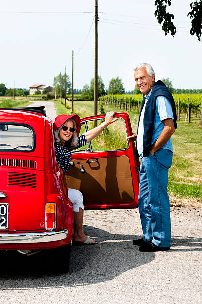 istock Senior Couple With Vintage Car 507187741