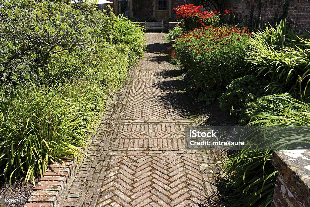 Red Brick Path Blockpaving Image Paved Pathway Herringbone Pattern ...