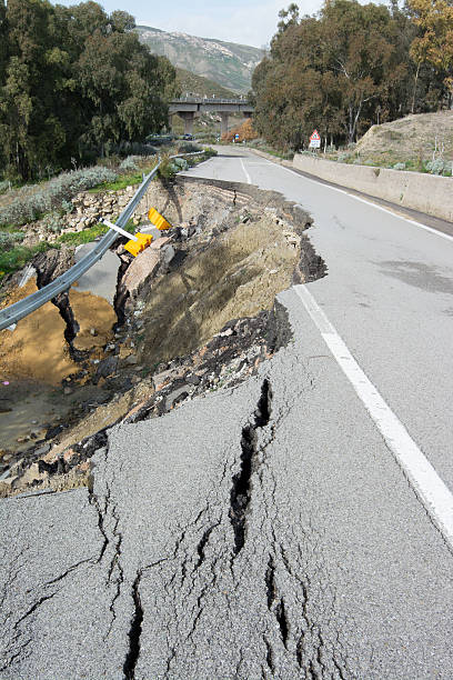 istock Landslide on a national road in Sicily 507218384