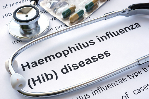 Papel con diagnóstico Haemophilus gripe (Hib) enfermedades. photo