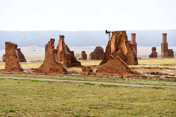 monumento nazionale di fort union - santa fe trail foto e immagini stock