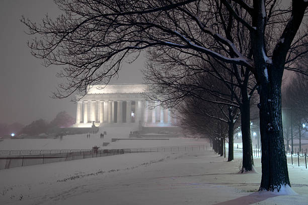 Lincoln Memorial at night