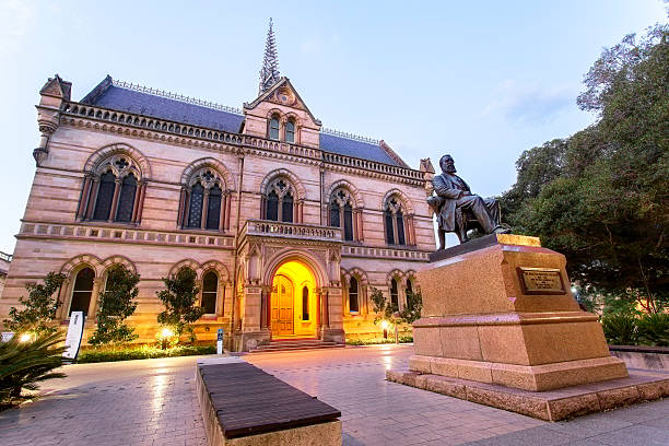 mitchell edifício, universidade de adelaide - history built structure australia building exterior imagens e fotografias de stock