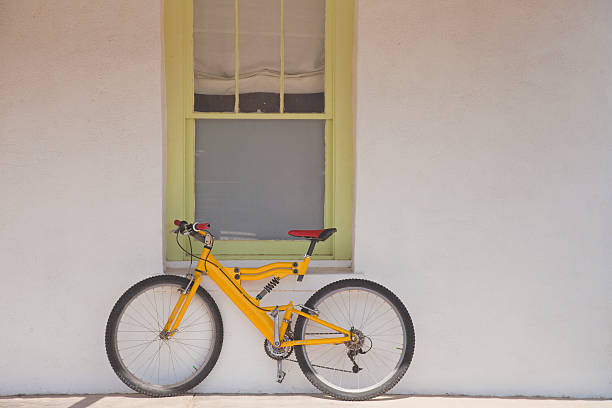 istock Yellow Bike II 507296018