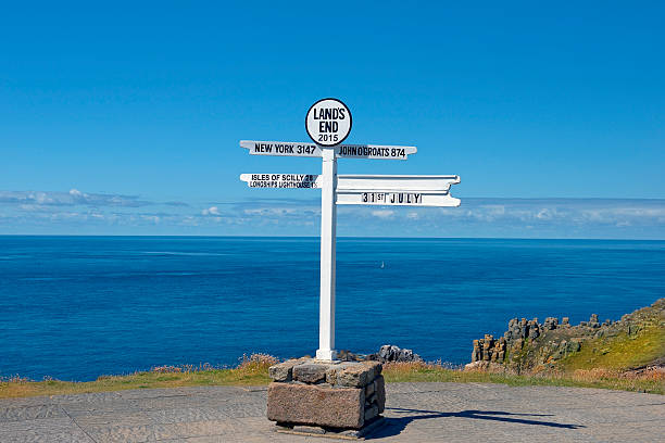 istock distance signpost at Land's End, Penwith Peninsula, Cornwall, England 507309806