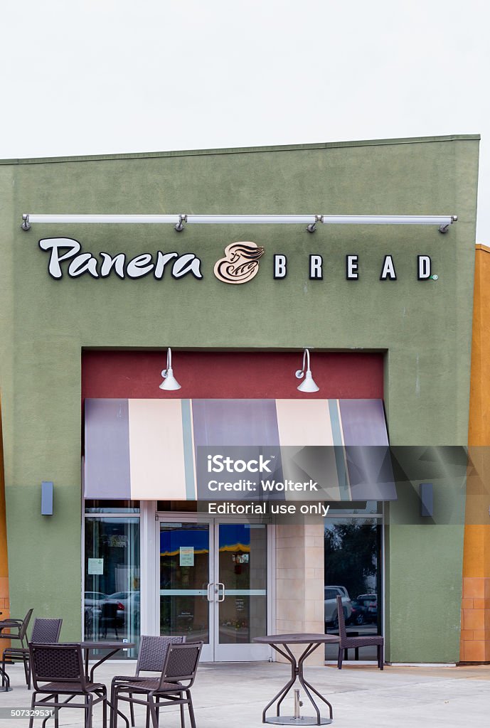 Panera Bread Restaurant Exterior Stock Photo - Download Image Now - Bagel,  Bakery, Bread - iStock
