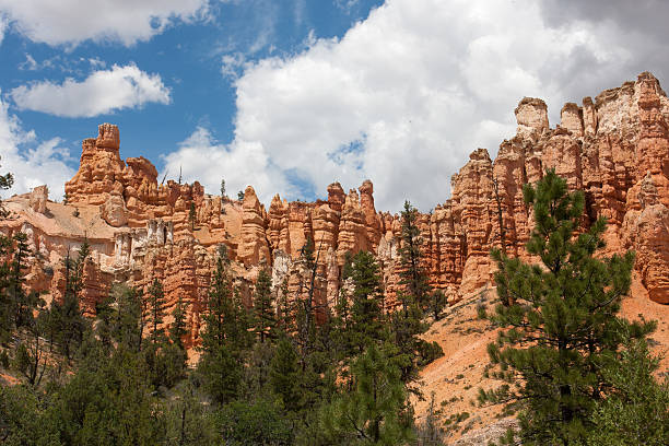 istock Mossy Cave Trail Hoodoos 507330625