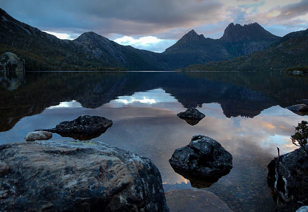 istock Cradle Mountain Sunset Reflected in Dove Lake 507428299