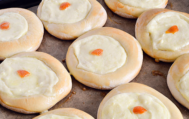 Pudim de Pão com Uva Passa Fácil e Cremoso - receita deliciosa profissional - passo 2