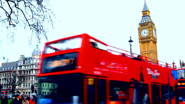 London, Big Ben, doubledecker bus