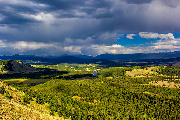 istock across the land 507553910