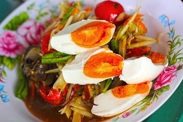 istock Green papaya salad with salted egg. 507617465