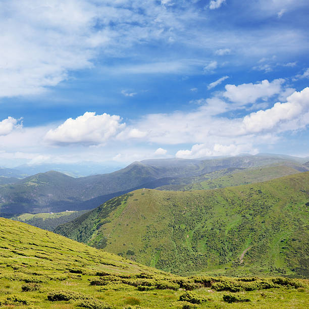 istock Beautiful mountains and blue sky 507626250