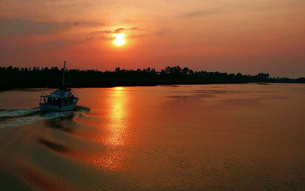 heading home - cape fear photos et images de collection