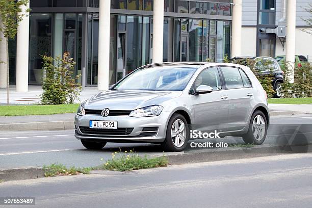 Golf Volkswagen Vii - Fotografie stock e altre immagini di Ambientazione esterna - Ambientazione esterna, Architettura, Asfalto