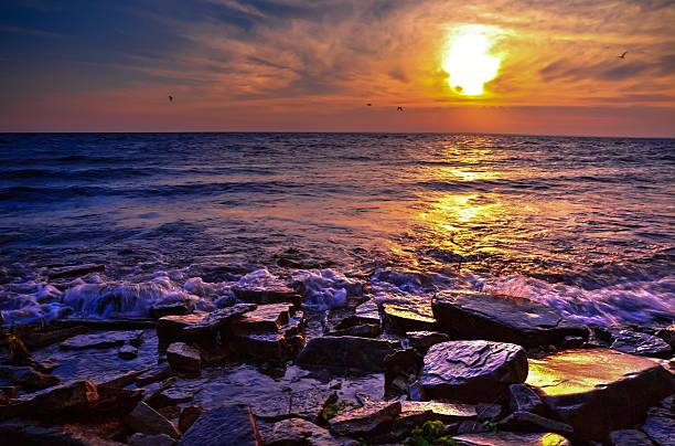 夕暮れの海岸 - travel destinations lake michigan freshwater standing water ストックフォトと画像