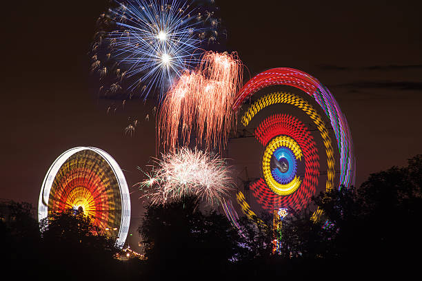 istock Nightshot of a faiground 507657745