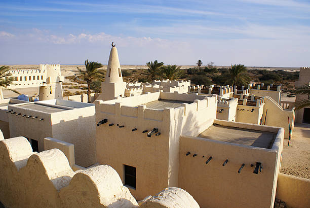 cidade do deserto - desert egyptian culture village town imagens e fotografias de stock