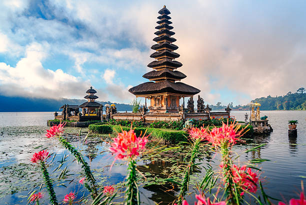 istock Bali Water Temple - Pura Ulun Danu 507753166