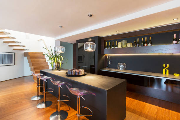 istock Bar stools and countertop in modern lounge 507832963