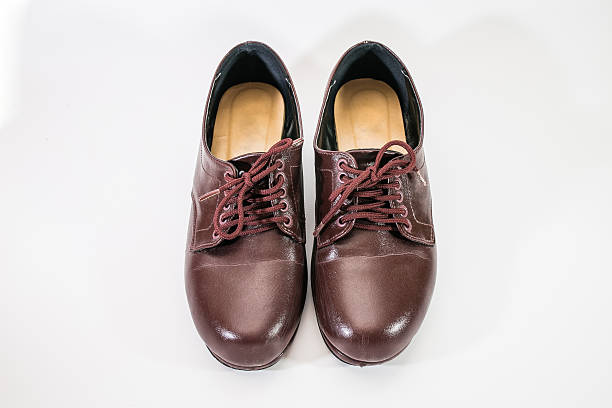 istock Scout 's shoes / brown shoes leather 507870026