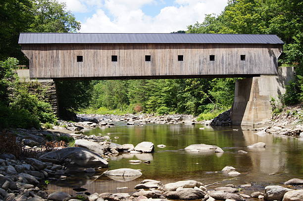 istock Covered Bridge, Weathersfield, VT 507873372