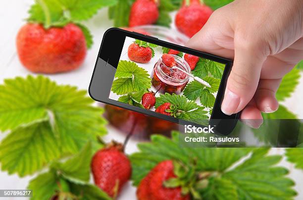 Photo Strawberry Jam Stock Photo - Download Image Now - Auto Post Production Filter, Camera - Photographic Equipment, Can