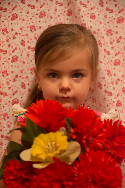istock Young little girl 508000028