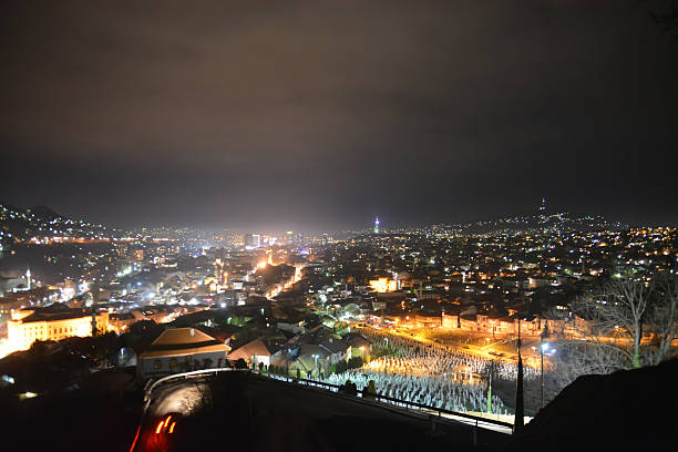 istock City in the dark 508000676